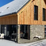 Mountain Esttes Ferienhaus Sankt Lorenzen ob Murau